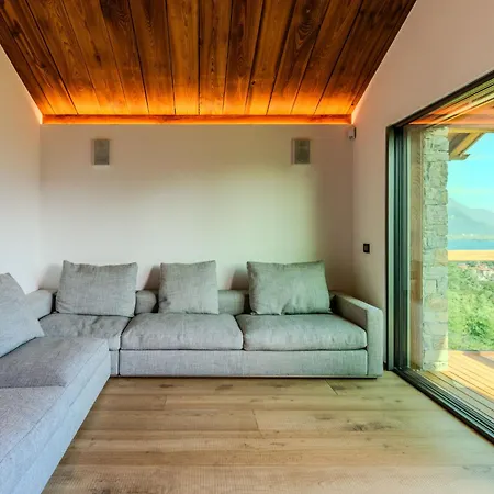 Woodhouse By Interhome Домазо