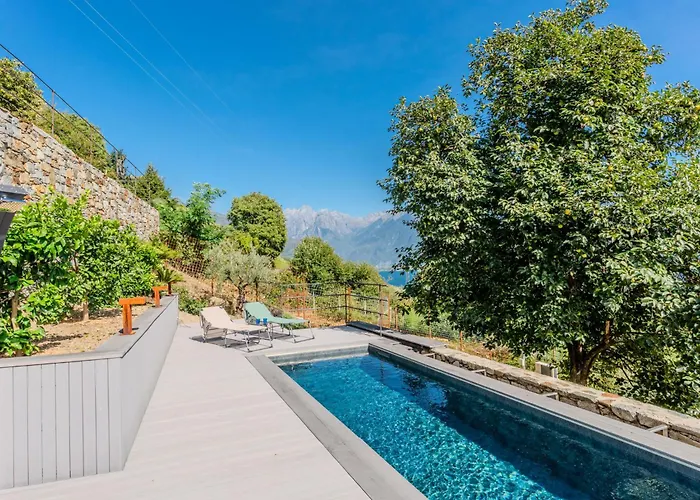 Woodhouse By Interhome * Domaso